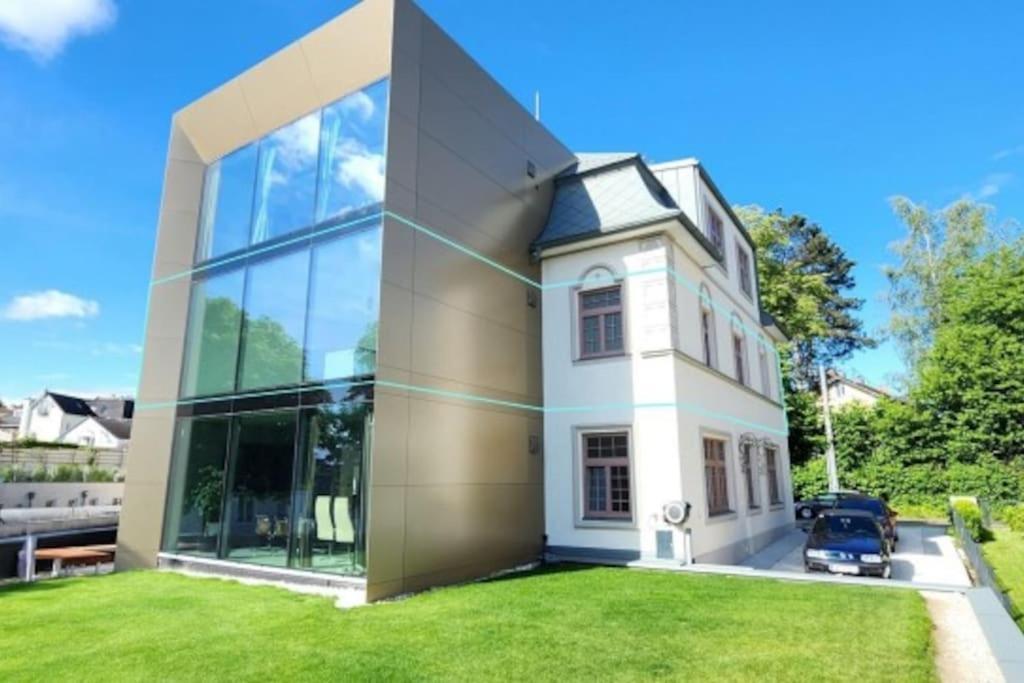 Mit Balkon, Lift, Luxus -beletage *
