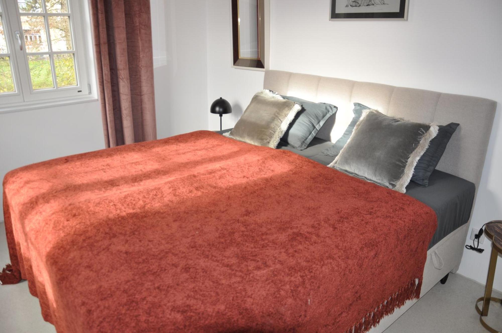 Mit Balkon, Lift, Luxus -beletage *