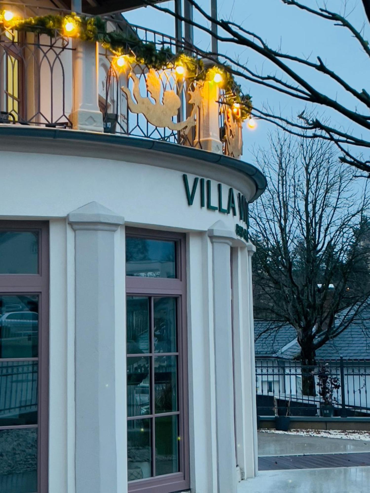 Mit Balkon, Lift, Luxus -beletage Appartement *